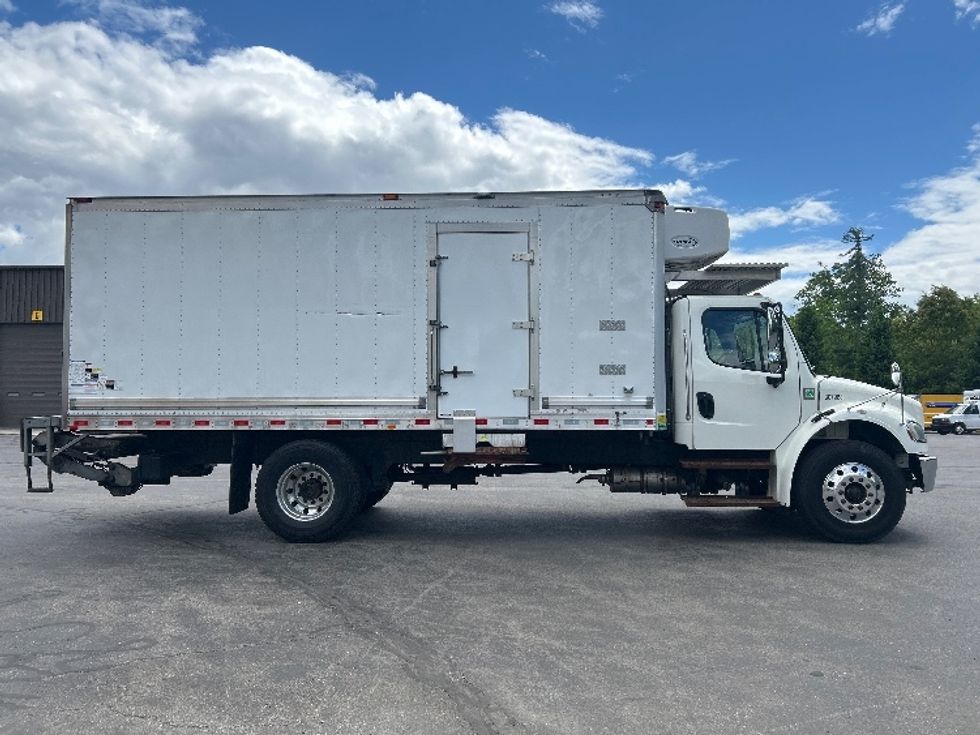 Refrigerated Truck-Light and Medium Duty Trucks-Freightliner-2020-M2-Londonderry-NH-191,232\n\t\tmiles-$ 41,750 - Image 15