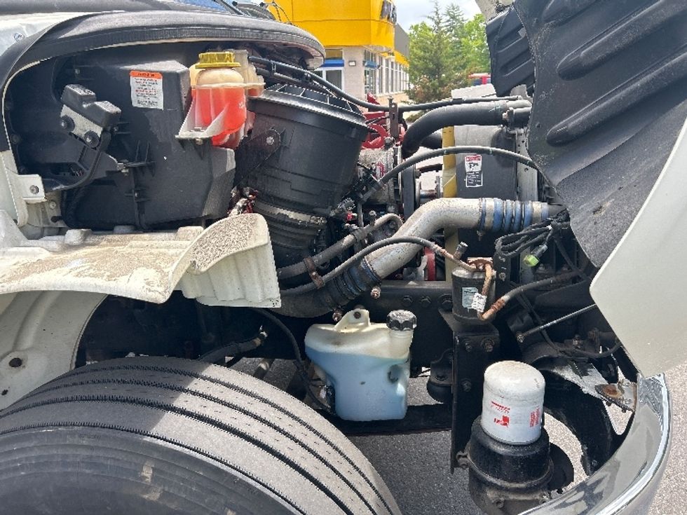 Refrigerated Truck-Light and Medium Duty Trucks-Freightliner-2020-M2-Londonderry-NH-191,232\n\t\tmiles-$ 41,750 - Image 23