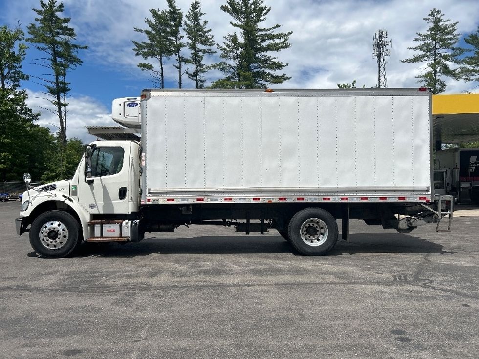 Refrigerated Truck-Light and Medium Duty Trucks-Freightliner-2020-M2-Londonderry-NH-191,232\n\t\tmiles-$ 41,750 - Image 4