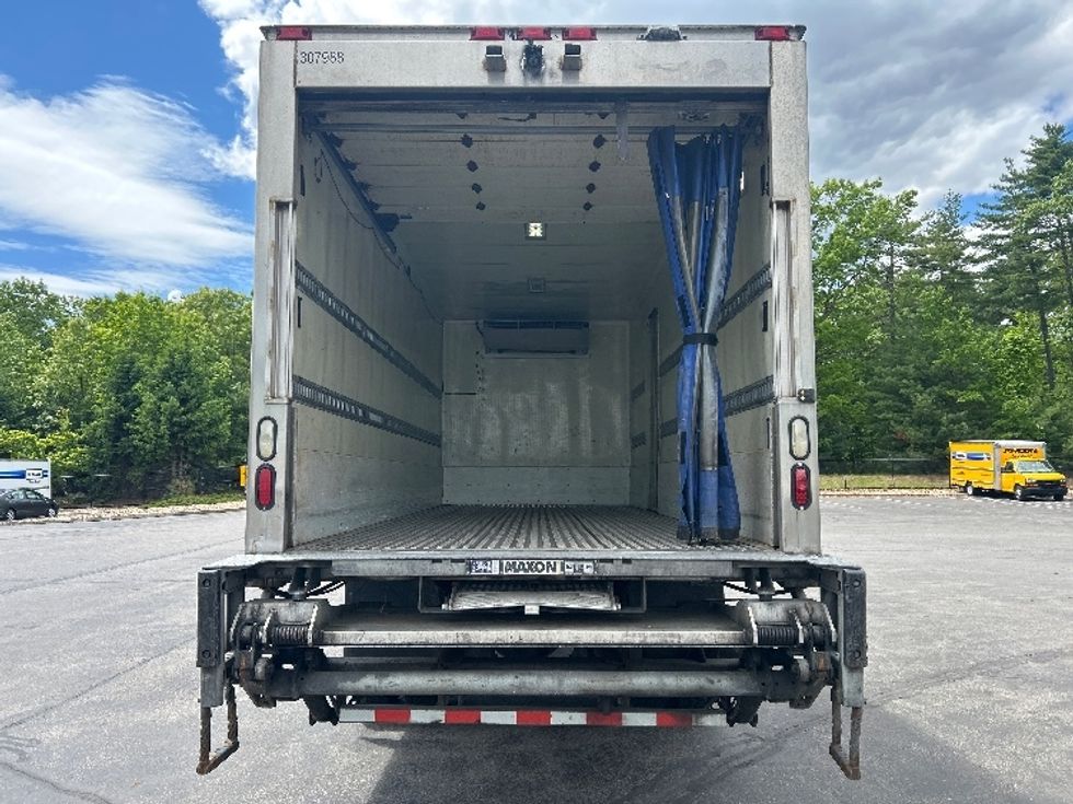 Refrigerated Truck-Light and Medium Duty Trucks-Freightliner-2020-M2-Londonderry-NH-191,232\n\t\tmiles-$ 41,750 - Image 8