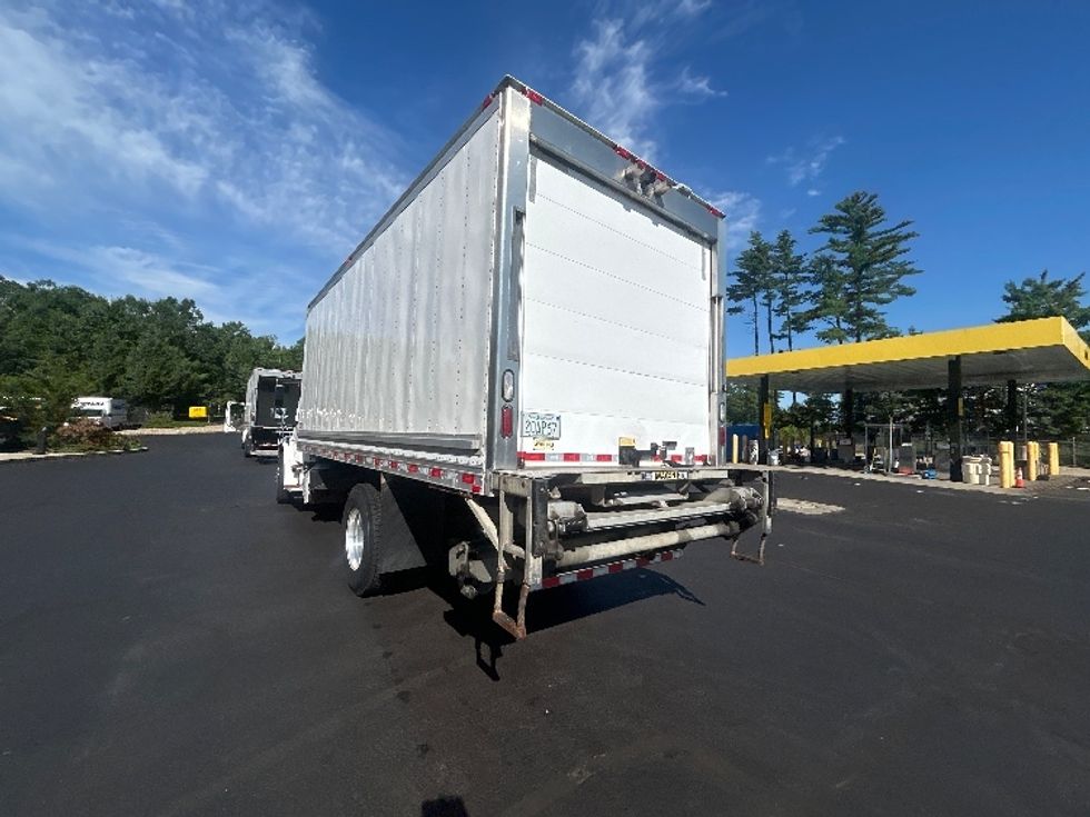 Refrigerated Truck-Light and Medium Duty Trucks-Freightliner-2020-M2-Londonderry-NH-207,404\n\t\tmiles-$ 41,250 - Image 6