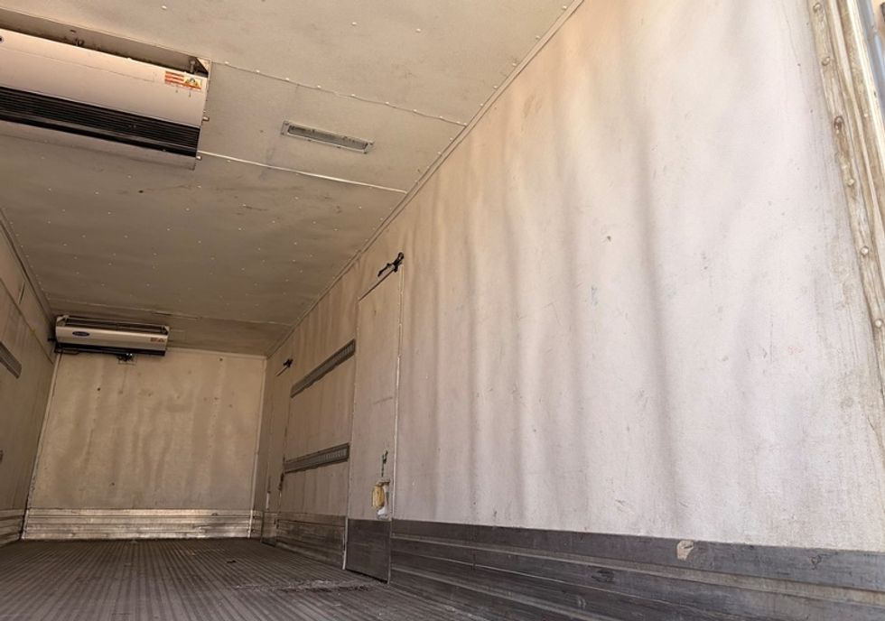 Refrigerated Truck-Light and Medium Duty Trucks-Freightliner-2020-M2-Londonderry-NH-218,654\n\t\tmiles-$ 51,500 - Image 11