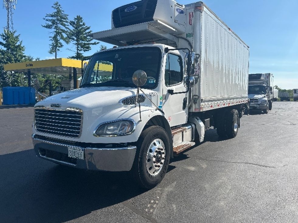 Refrigerated Truck-Light and Medium Duty Trucks-Freightliner-2020-M2-Londonderry-NH-224,578\n\t\tmiles-$ 41,500 - Image 1