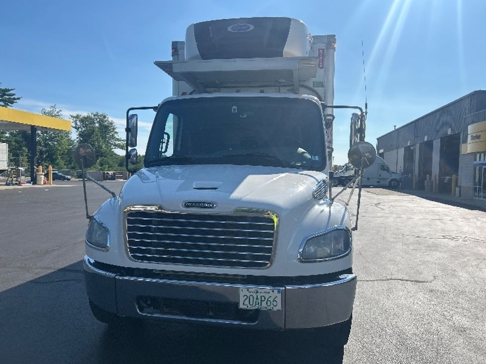 Refrigerated Truck-Light and Medium Duty Trucks-Freightliner-2020-M2-Londonderry-NH-224,578\n\t\tmiles-$ 41,500 - Image 2