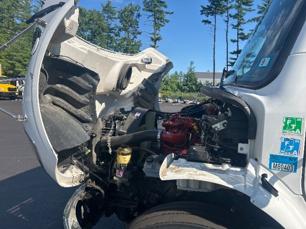 Refrigerated Truck-Light and Medium Duty Trucks-Freightliner-2020-M2-Londonderry-NH-224,578\n\t\tmiles-$ 41,500 - Image 23