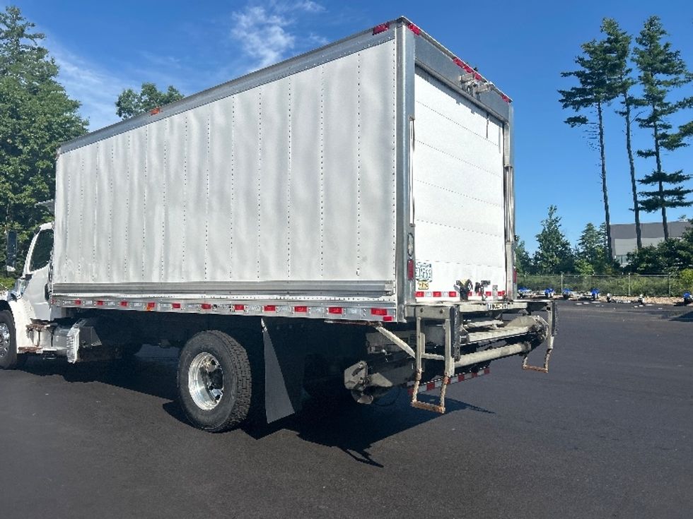 Refrigerated Truck-Light and Medium Duty Trucks-Freightliner-2020-M2-Londonderry-NH-224,578\n\t\tmiles-$ 41,500 - Image 6