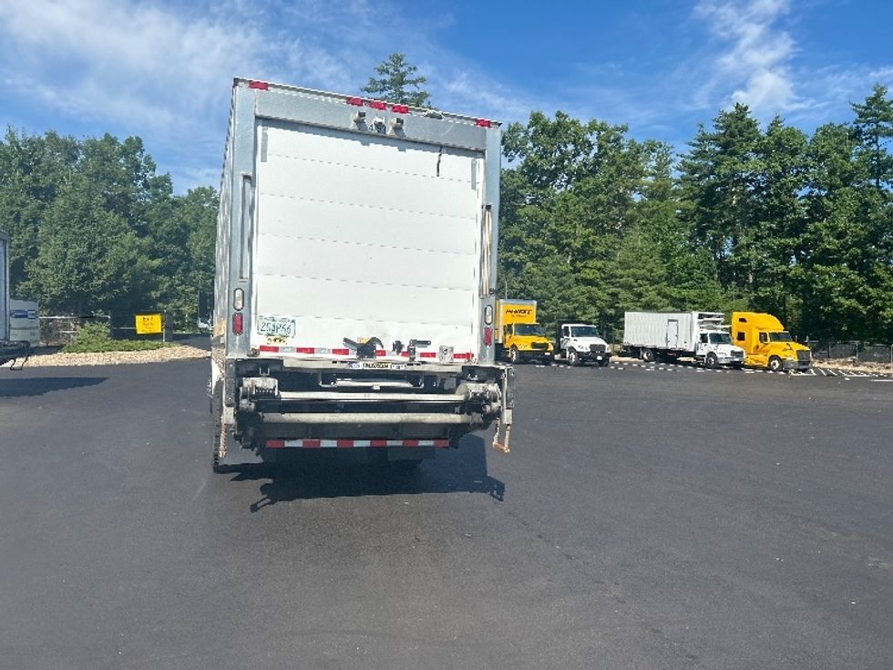 Refrigerated Truck-Light and Medium Duty Trucks-Freightliner-2020-M2-Londonderry-NH-224,578\n\t\tmiles-$ 41,500 - Image 7