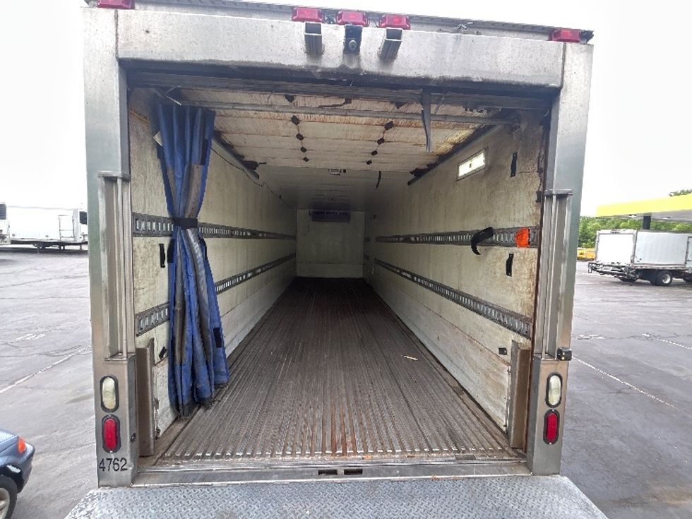 Refrigerated Truck-Light and Medium Duty Trucks-Freightliner-2020-M2-Londonderry-NH-239,095\n\t\tmiles-$ 58,250 - Image 8
