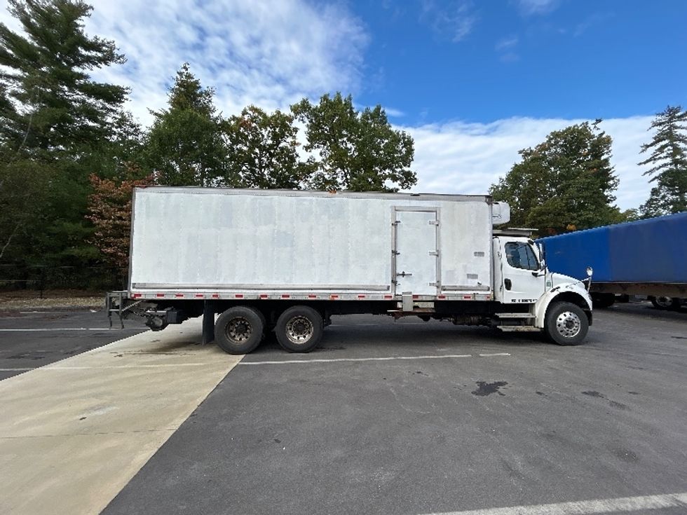 Refrigerated Truck-Light and Medium Duty Trucks-Freightliner-2020-M2-Londonderry-NH-263,598\n\t\tmiles-$ 53,750 - Image 15