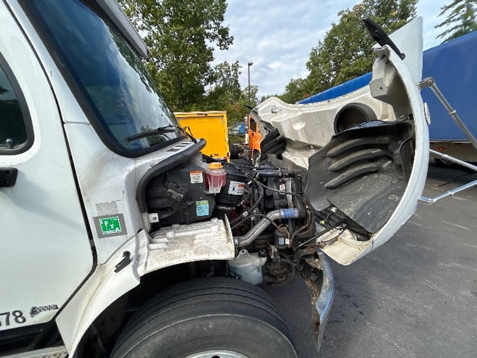 Refrigerated Truck-Light and Medium Duty Trucks-Freightliner-2020-M2-Londonderry-NH-263,598\n\t\tmiles-$ 53,750 - Image 23