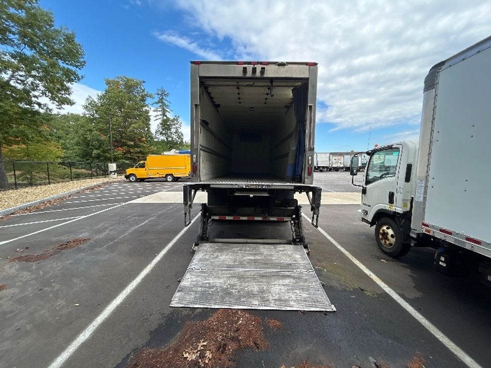Refrigerated Truck-Light and Medium Duty Trucks-Freightliner-2020-M2-Londonderry-NH-263,598\n\t\tmiles-$ 53,750 - Image 9