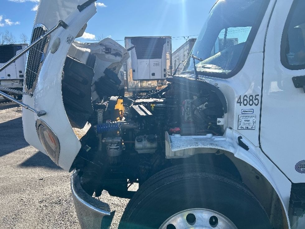 Refrigerated Truck-Light and Medium Duty Trucks-Freightliner-2020-M2-Londonderry-NH-272,000\n\t\tmiles-$ 50,000 - Image 24