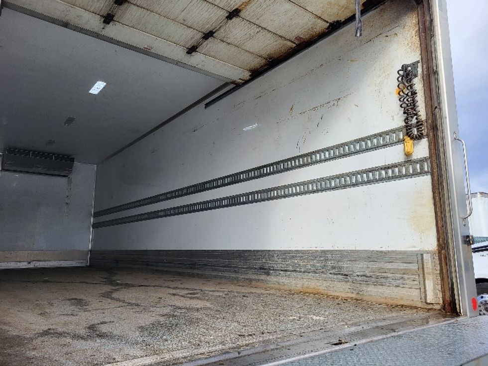 Refrigerated Truck-Light and Medium Duty Trucks-Freightliner-2020-M2-Londonderry-NH-278,844\n\t\tmiles-$ 38,750 - Image 12