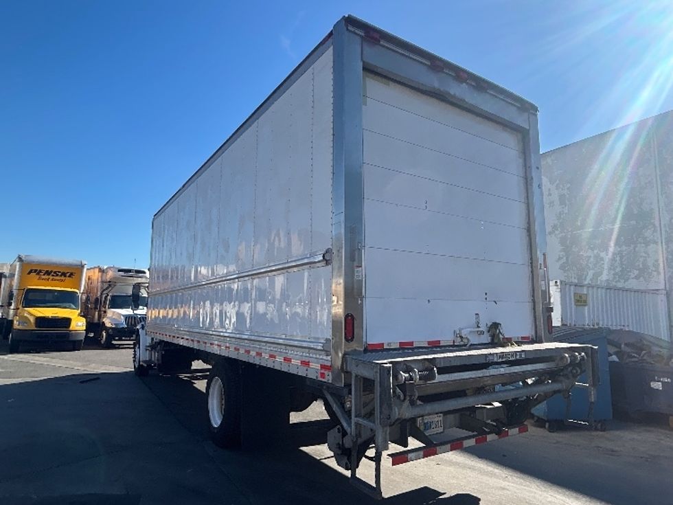 Refrigerated Truck-Light and Medium Duty Trucks-Freightliner-2020-M2-Los Angeles-CA-191,428\n\t\tmiles-$ 57,250 - Image 6