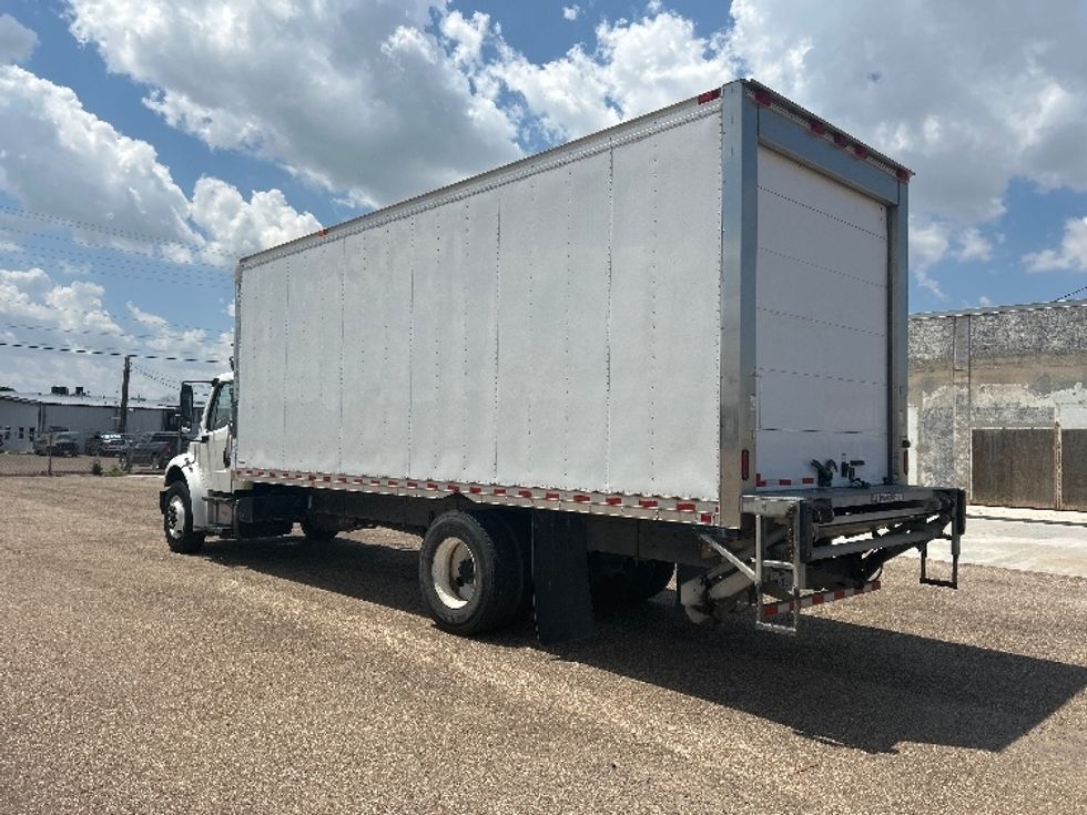Refrigerated Truck-Light and Medium Duty Trucks-Freightliner-2020-M2-Lubbock-TX-106,082\n\t\tmiles-$ 72,750 - Image 6