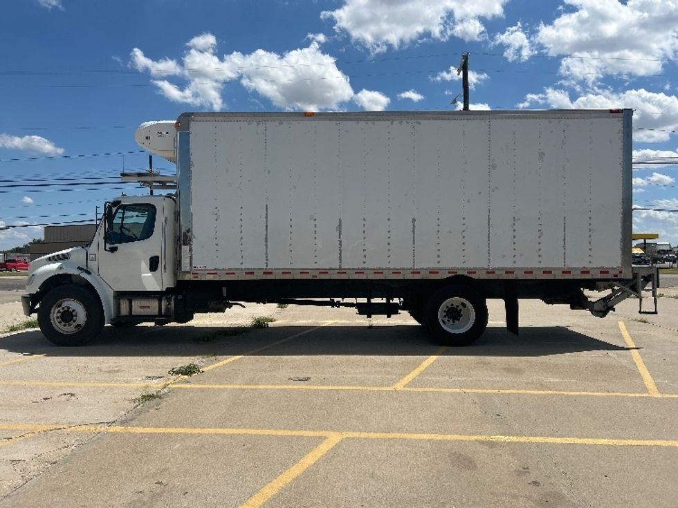 Refrigerated Truck-Light and Medium Duty Trucks-Freightliner-2020-M2-Lubbock-TX-89,491\n\t\tmiles-$ 69,750 - Image 4