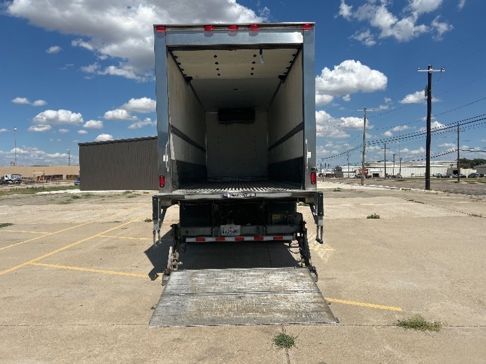 Refrigerated Truck-Light and Medium Duty Trucks-Freightliner-2020-M2-Lubbock-TX-89,491\n\t\tmiles-$ 69,750 - Image 9