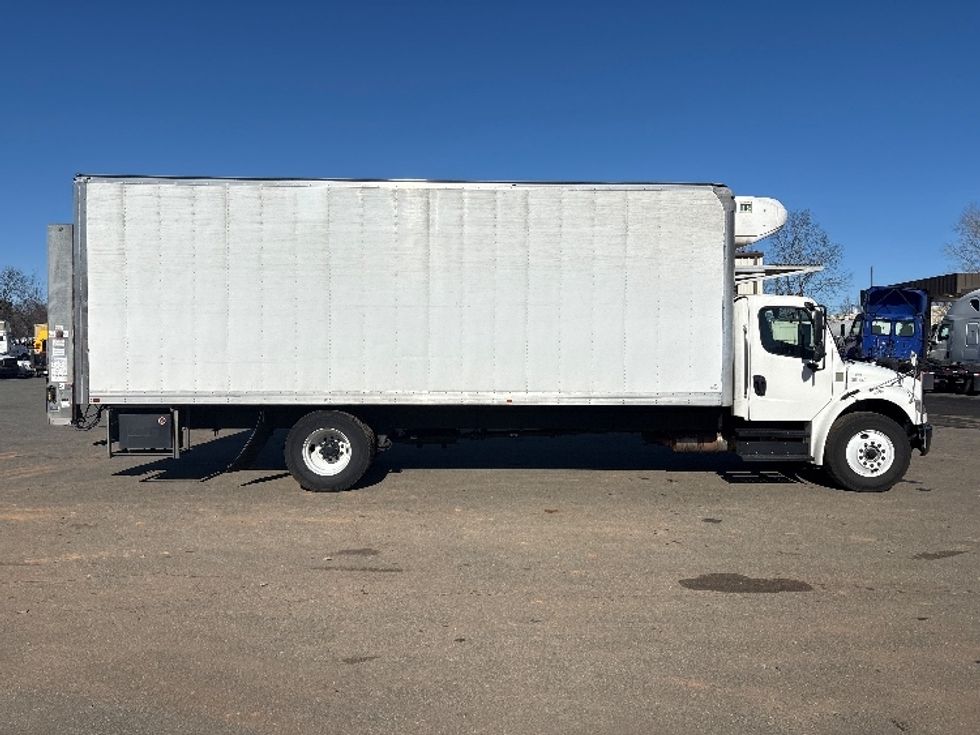 Refrigerated Truck-Light and Medium Duty Trucks-Freightliner-2020-M2-Mebane-NC-228,451\n\t\tmiles-$ 56,250 - Image 15