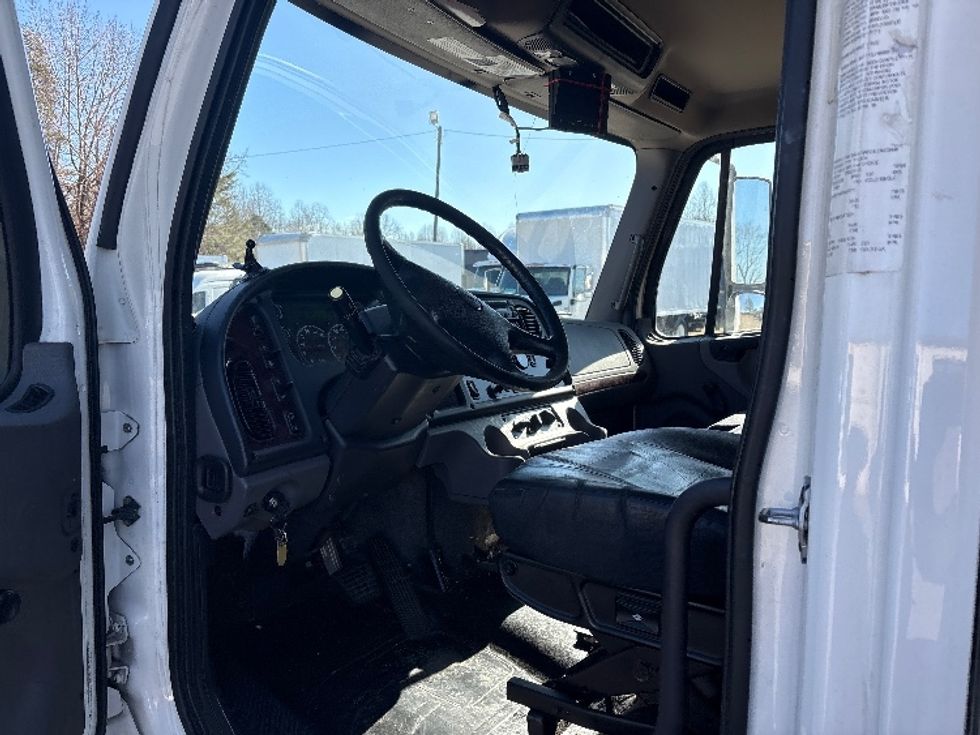 Refrigerated Truck-Light and Medium Duty Trucks-Freightliner-2020-M2-Mebane-NC-228,451\n\t\tmiles-$ 56,250 - Image 16