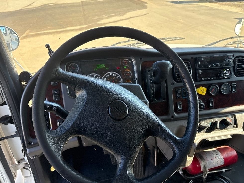 Refrigerated Truck-Light and Medium Duty Trucks-Freightliner-2020-M2-Mebane-NC-228,451\n\t\tmiles-$ 56,250 - Image 18