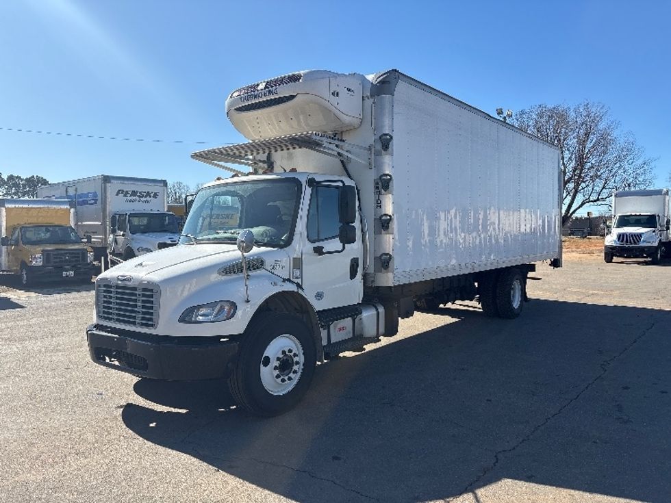 Refrigerated Truck-Light and Medium Duty Trucks-Freightliner-2020-M2-Mebane-NC-228,451\n\t\tmiles-$ 56,250 - Image 3