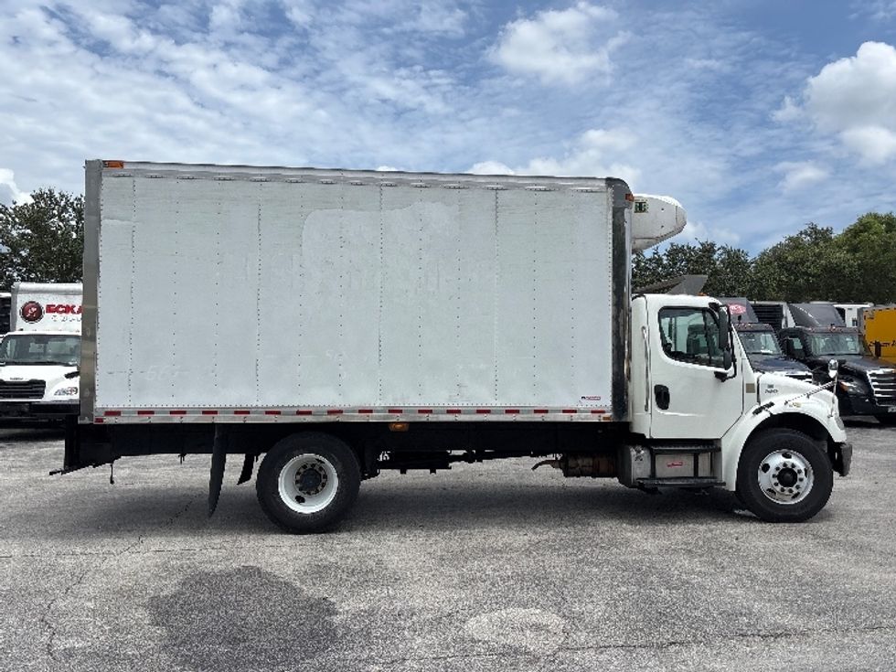 Refrigerated Truck-Light and Medium Duty Trucks-Freightliner-2020-M2-Medley-FL-235,076\n\t\tmiles-$ 49,250 - Image 13