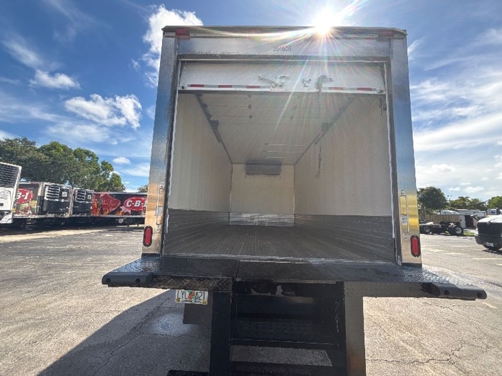 Refrigerated Truck-Light and Medium Duty Trucks-Freightliner-2020-M2-Medley-FL-235,076\n\t\tmiles-$ 49,250 - Image 7