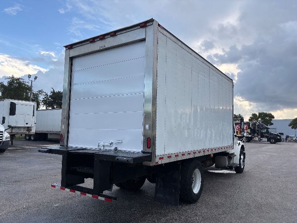 Refrigerated Truck-Light and Medium Duty Trucks-Freightliner-2020-M2-Medley-FL-255,448\n\t\tmiles-$ 43,250 - Image 11