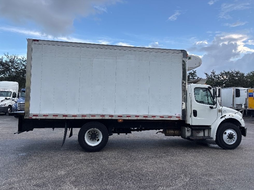 Refrigerated Truck-Light and Medium Duty Trucks-Freightliner-2020-M2-Medley-FL-255,448\n\t\tmiles-$ 43,250 - Image 12