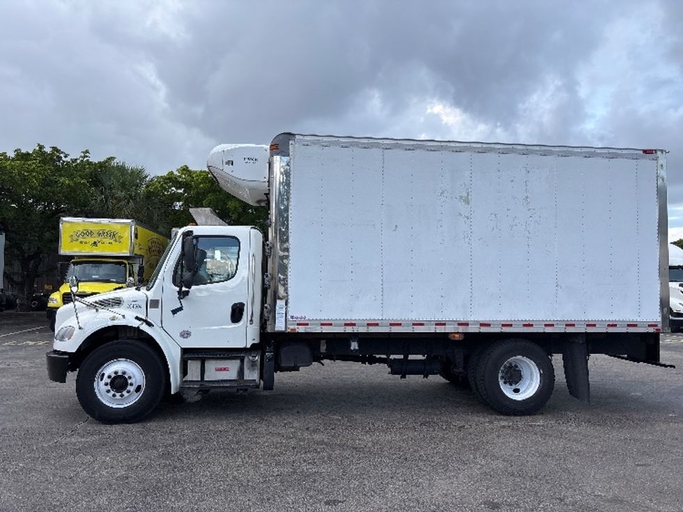 Refrigerated Truck-Light and Medium Duty Trucks-Freightliner-2020-M2-Medley-FL-255,448\n\t\tmiles-$ 43,250 - Image 4