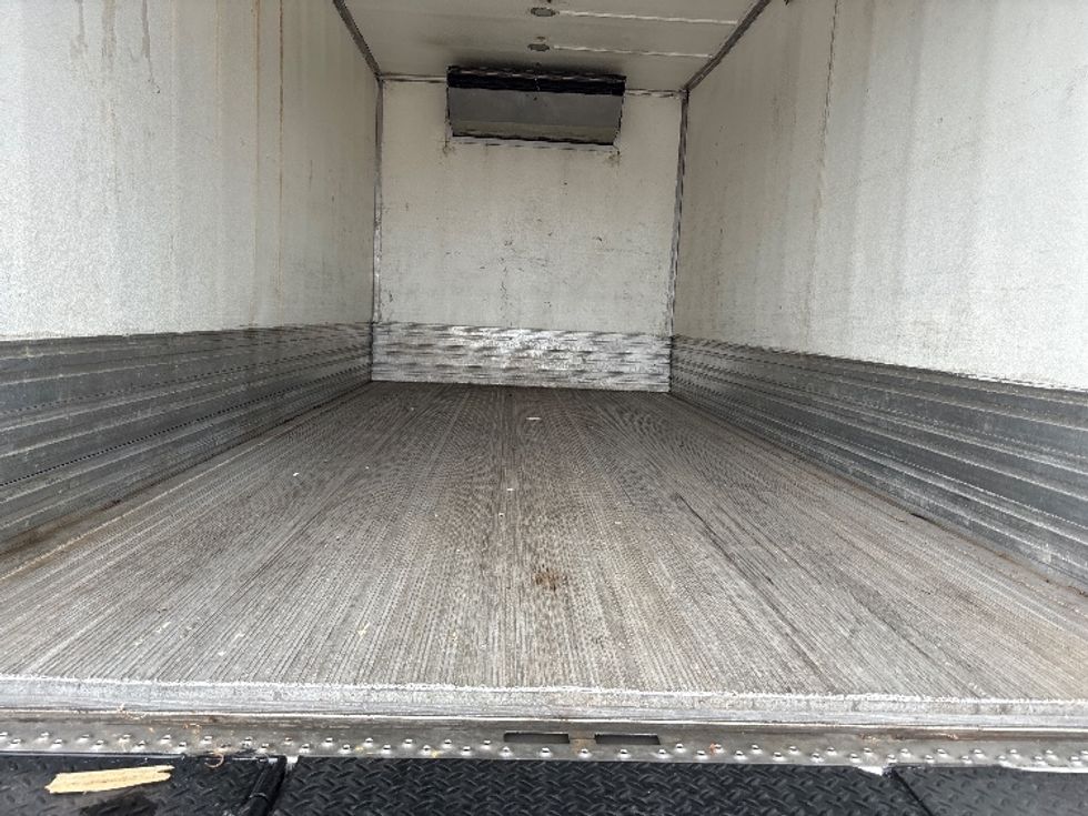 Refrigerated Truck-Light and Medium Duty Trucks-Freightliner-2020-M2-Medley-FL-255,448\n\t\tmiles-$ 43,250 - Image 8