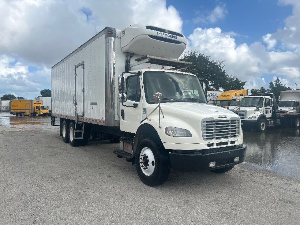 Refrigerated Truck-Light and Medium Duty Trucks-Freightliner-2020-M2-Medley-FL-298,522\n\t\tmiles-$ 43,500 - Image 1