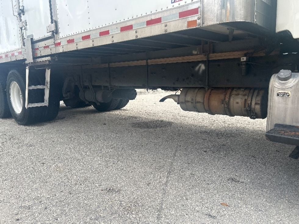 Refrigerated Truck-Light and Medium Duty Trucks-Freightliner-2020-M2-Medley-FL-298,522\n\t\tmiles-$ 43,500 - Image 14