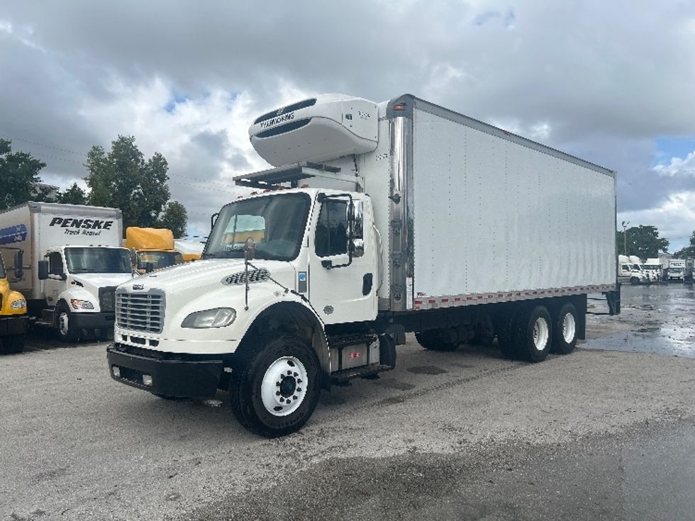 Refrigerated Truck-Light and Medium Duty Trucks-Freightliner-2020-M2-Medley-FL-298,522\n\t\tmiles-$ 43,500 - Image 3