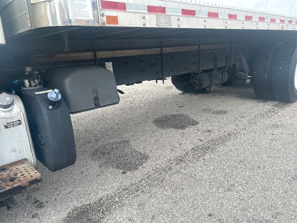 Refrigerated Truck-Light and Medium Duty Trucks-Freightliner-2020-M2-Medley-FL-298,522\n\t\tmiles-$ 43,500 - Image 5