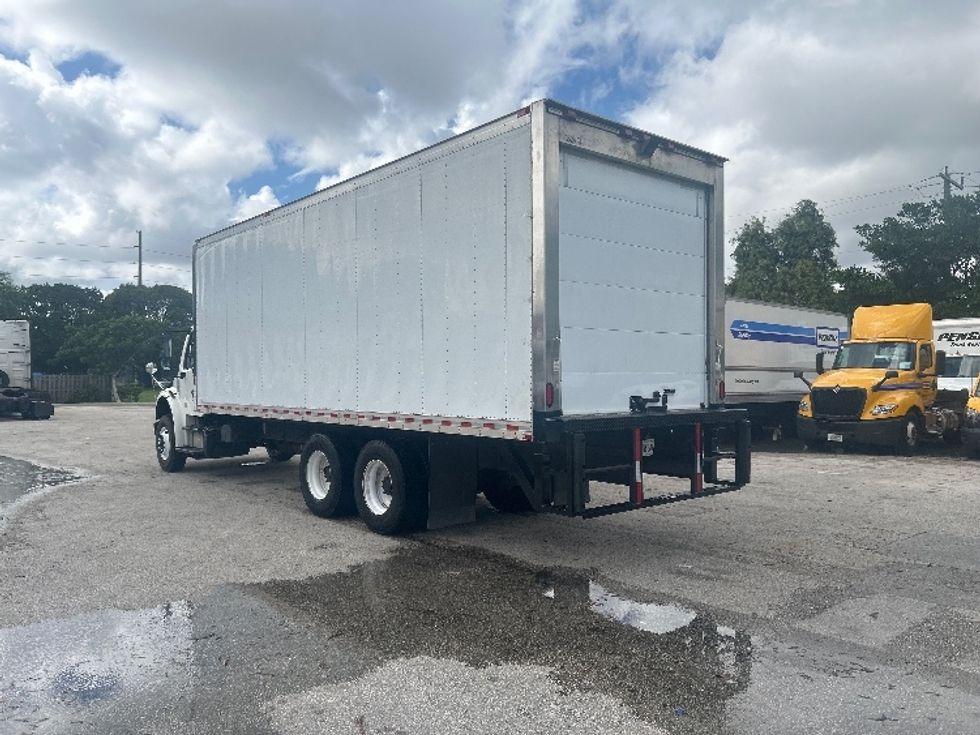 Refrigerated Truck-Light and Medium Duty Trucks-Freightliner-2020-M2-Medley-FL-298,522\n\t\tmiles-$ 43,500 - Image 6