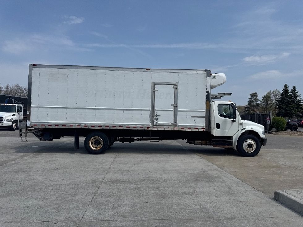 Refrigerated Truck-Light and Medium Duty Trucks-Freightliner-2020-M2-Middlefield-OH-119,109\n\t\tmiles-$ 77,000 - Image 15