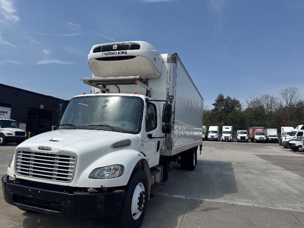 Refrigerated Truck-Light and Medium Duty Trucks-Freightliner-2020-M2-Middlefield-OH-119,109\n\t\tmiles-$ 77,000 - Image 3