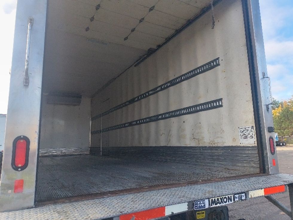 Refrigerated Truck-Light and Medium Duty Trucks-Freightliner-2020-M2-Middlefield-OH-123,146\n\t\tmiles-$ 61,250 - Image 12
