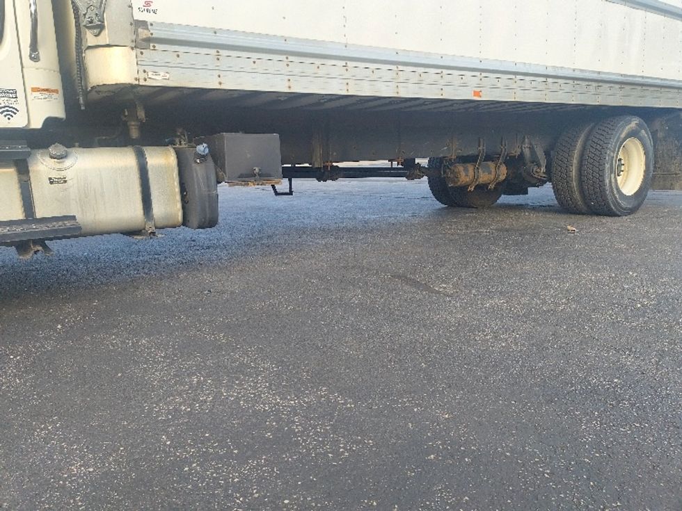 Refrigerated Truck-Light and Medium Duty Trucks-Freightliner-2020-M2-Middlefield-OH-123,146\n\t\tmiles-$ 61,250 - Image 5
