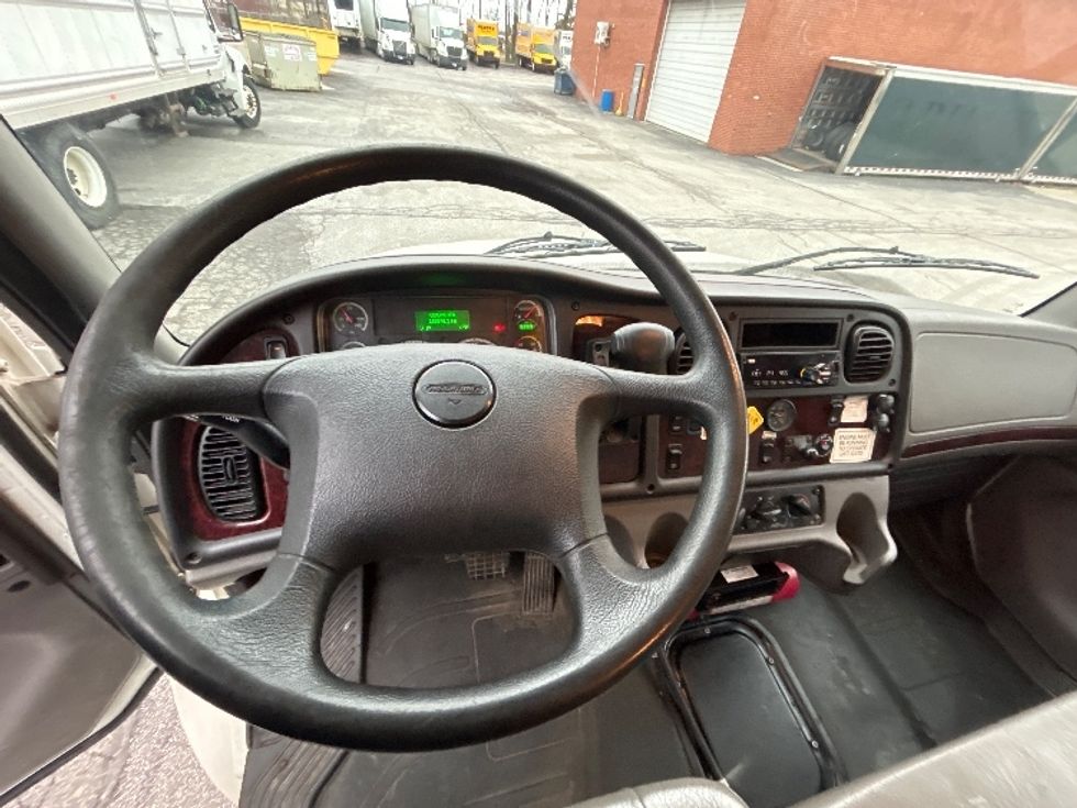 Refrigerated Truck-Light and Medium Duty Trucks-Freightliner-2020-M2-Middlefield-OH-135,878\n\t\tmiles-$ 59,250 - Image 18