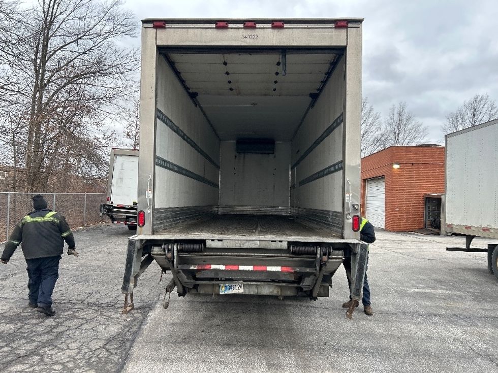 Refrigerated Truck-Light and Medium Duty Trucks-Freightliner-2020-M2-Middlefield-OH-135,878\n\t\tmiles-$ 59,250 - Image 8