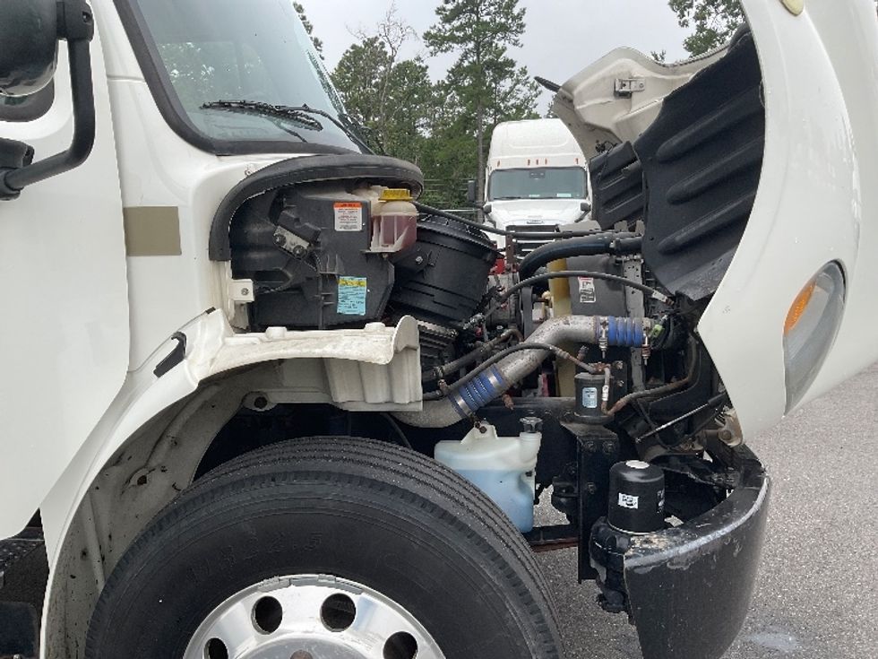 Refrigerated Truck-Light and Medium Duty Trucks-Freightliner-2020-M2-Millville-NJ-177,849\n\t\tmiles-$ 58,000 - Image 23