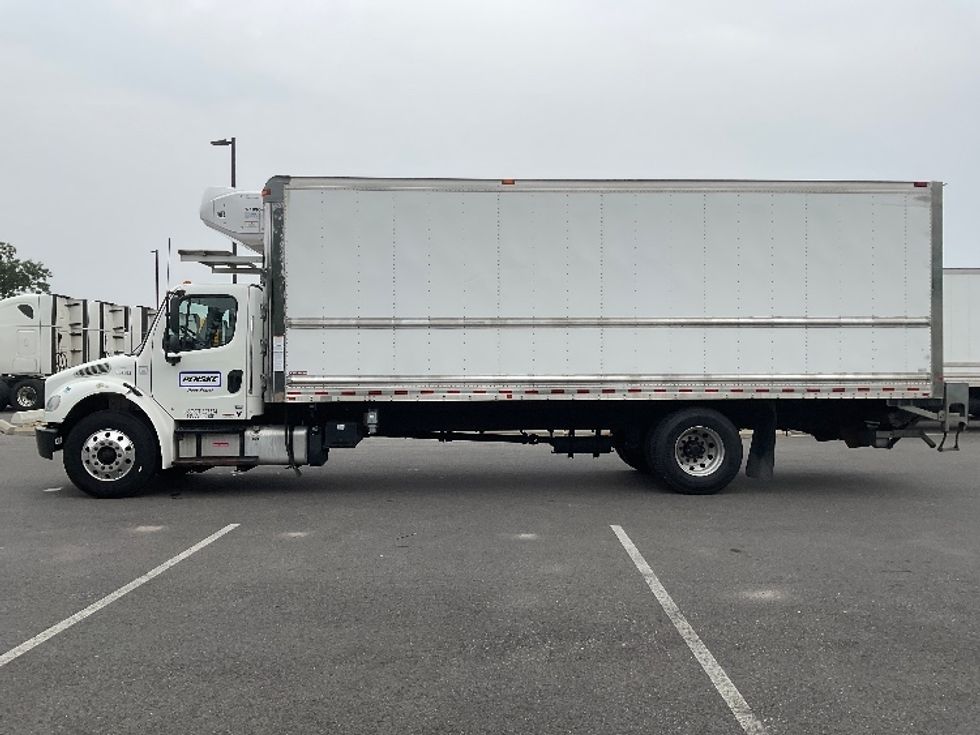 Refrigerated Truck-Light and Medium Duty Trucks-Freightliner-2020-M2-Millville-NJ-177,849\n\t\tmiles-$ 58,000 - Image 4