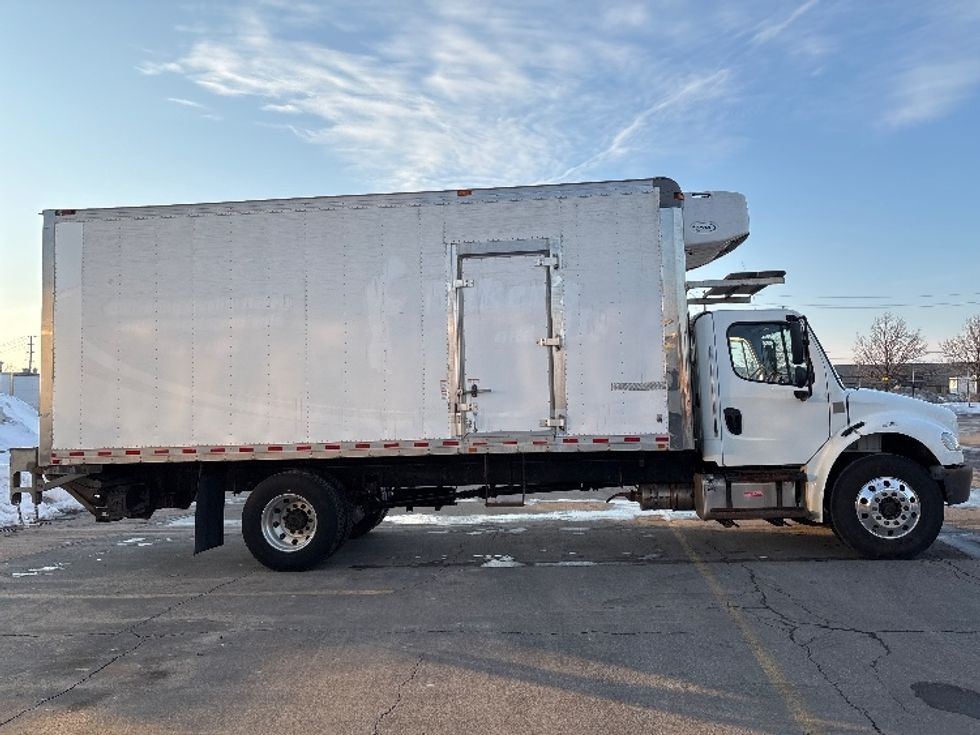 Refrigerated Truck-Light and Medium Duty Trucks-Freightliner-2020-M2-Mississauga-ON-136,197\n\t\tkm-$ 72,000 - Image 15