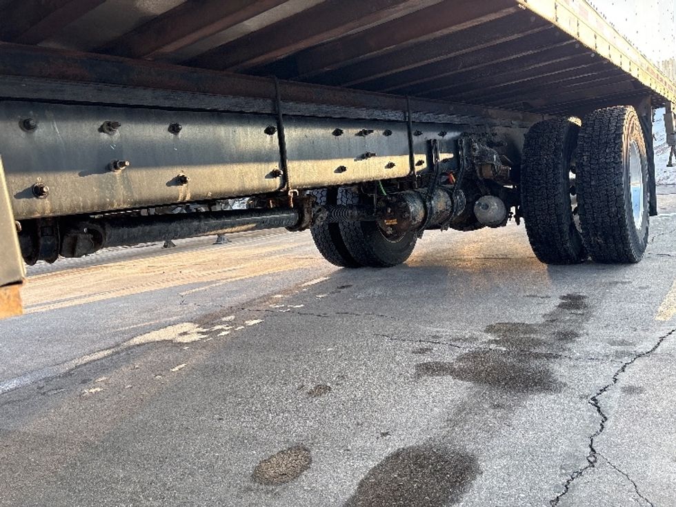 Refrigerated Truck-Light and Medium Duty Trucks-Freightliner-2020-M2-Mississauga-ON-136,197\n\t\tkm-$ 72,000 - Image 5