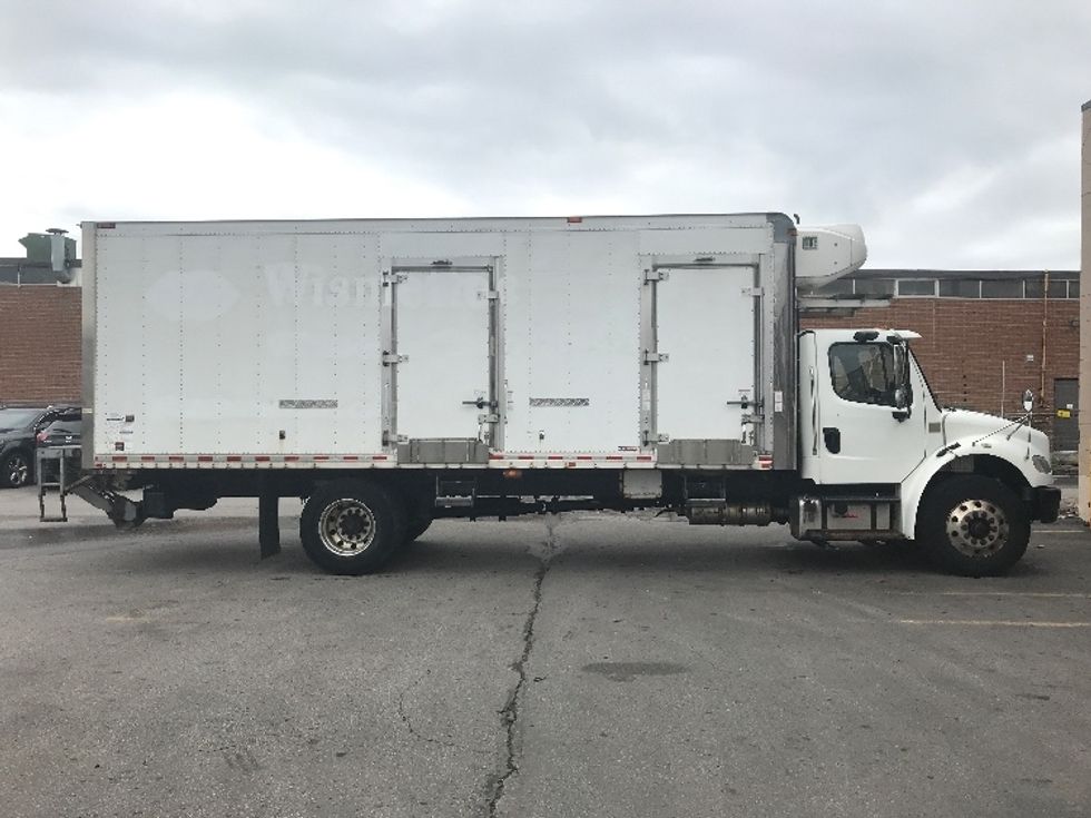 Refrigerated Truck-Light and Medium Duty Trucks-Freightliner-2020-M2-Mississauga-ON-185,221\n\t\tkm-$ 72,500 - Image 15