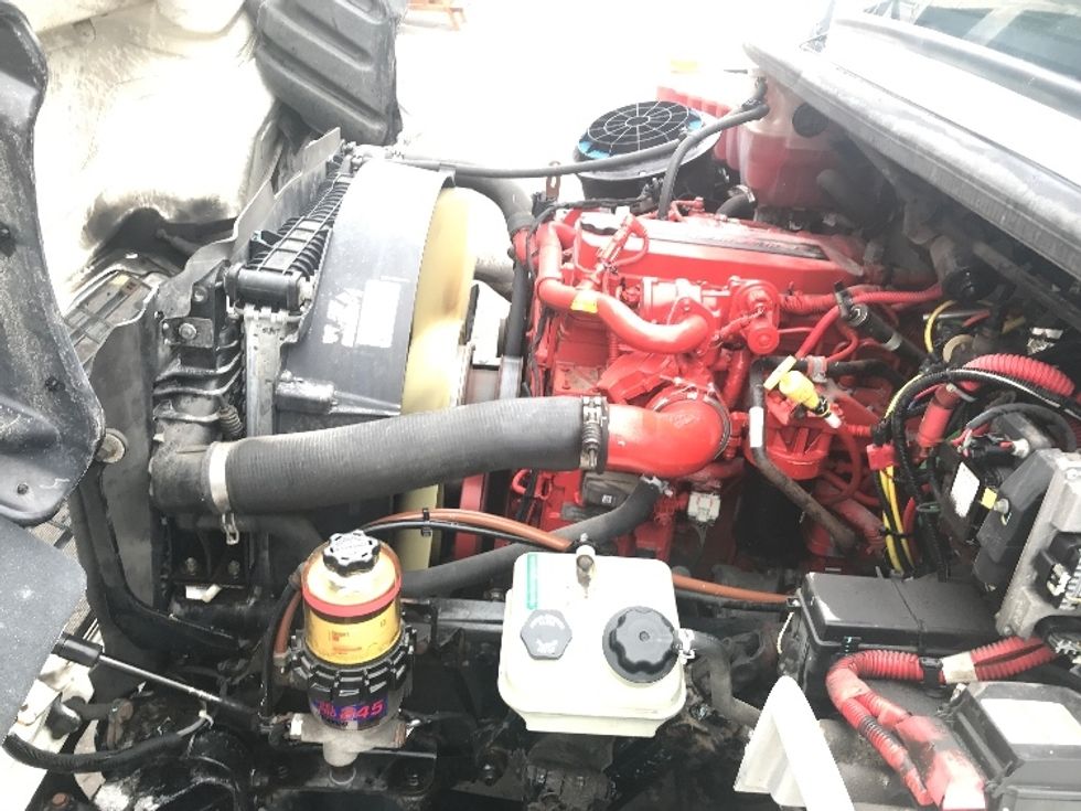 Refrigerated Truck-Light and Medium Duty Trucks-Freightliner-2020-M2-Mississauga-ON-185,221\n\t\tkm-$ 72,500 - Image 25