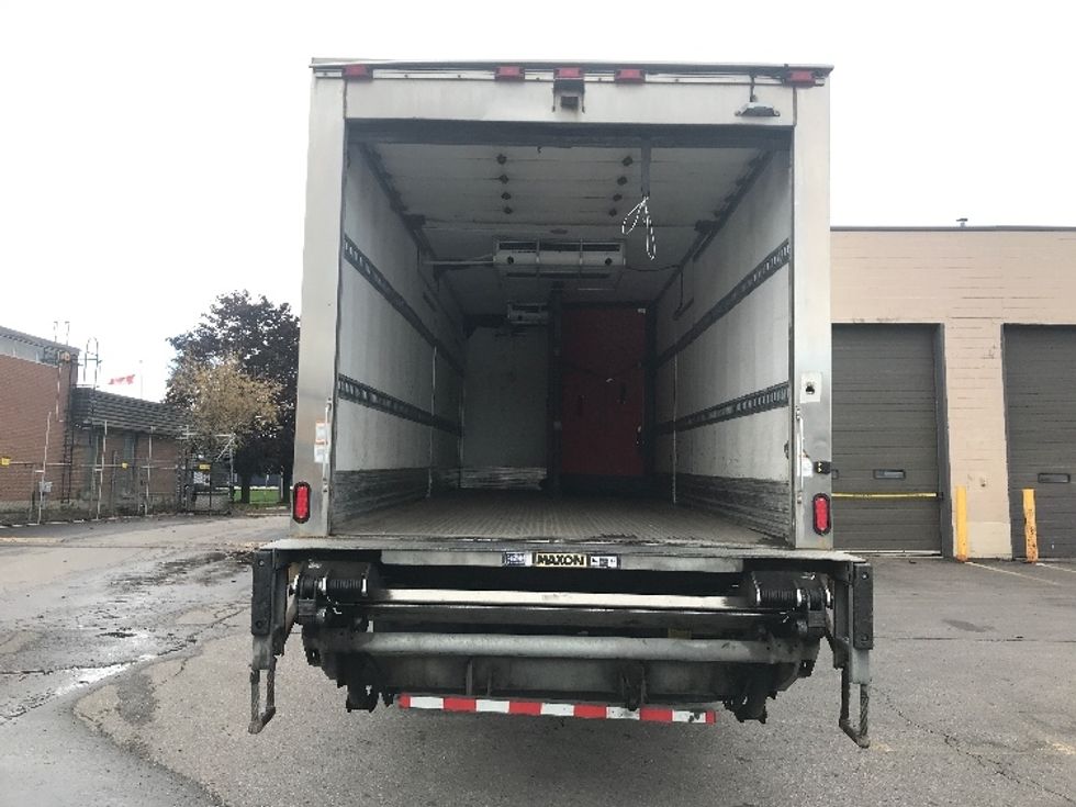 Refrigerated Truck-Light and Medium Duty Trucks-Freightliner-2020-M2-Mississauga-ON-185,221\n\t\tkm-$ 72,500 - Image 8