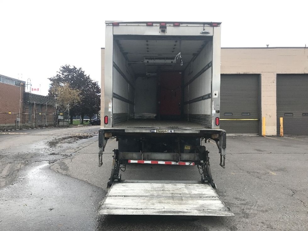 Refrigerated Truck-Light and Medium Duty Trucks-Freightliner-2020-M2-Mississauga-ON-185,221\n\t\tkm-$ 72,500 - Image 9